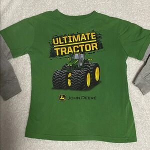 Boys size 8 John Deere long sleeve tee shirt tractor print “ultimate tractor”